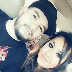 Meet your Posher, Tyler n rina